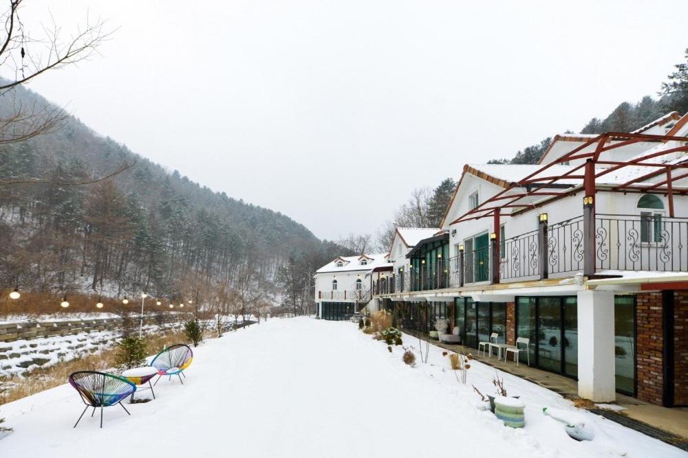 Haneulbit Gwangang Nongwon Otel Chuncheon Dış mekan fotoğraf