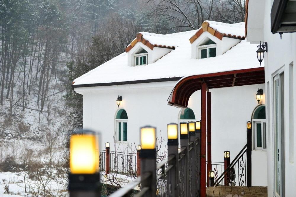 Haneulbit Gwangang Nongwon Otel Chuncheon Dış mekan fotoğraf