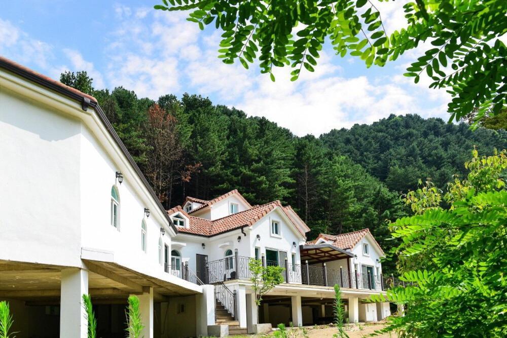 Haneulbit Gwangang Nongwon Otel Chuncheon Dış mekan fotoğraf